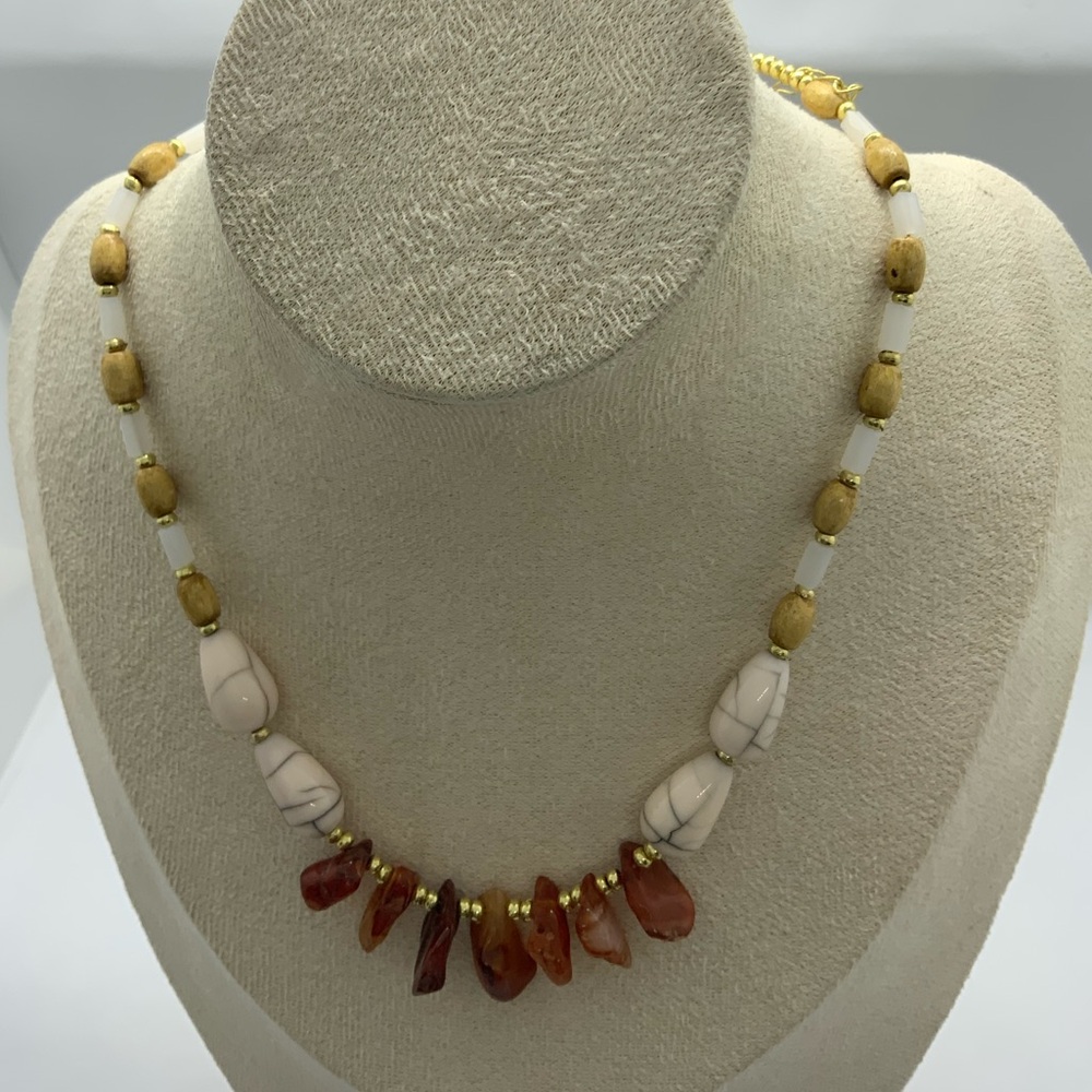 Stephan & CO Gold and Brown Beaded Necklace